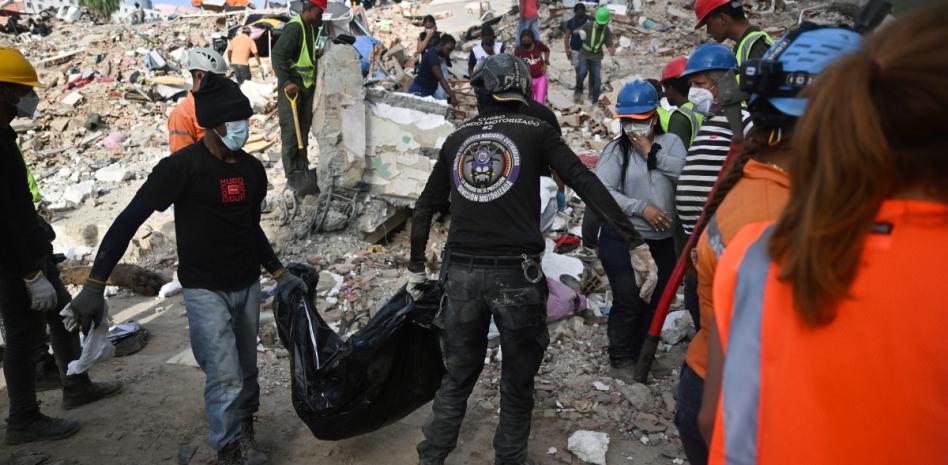 Crece incertidumbre por desaparecidos tres semanas después del doblete sísmico en Venezuela