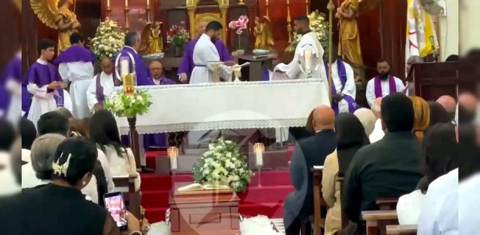 VIDEO: Celebran misa de cuerpo de monseñor Antonio Camilo González en el Santo Cerro, su segunda casa