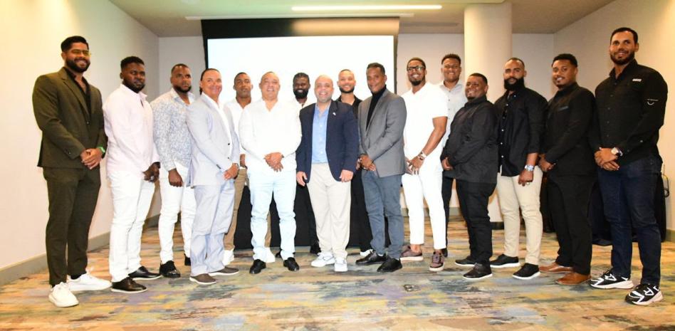 Béisbol anuncia la nómina de peloteros para Santo Domingo 2026