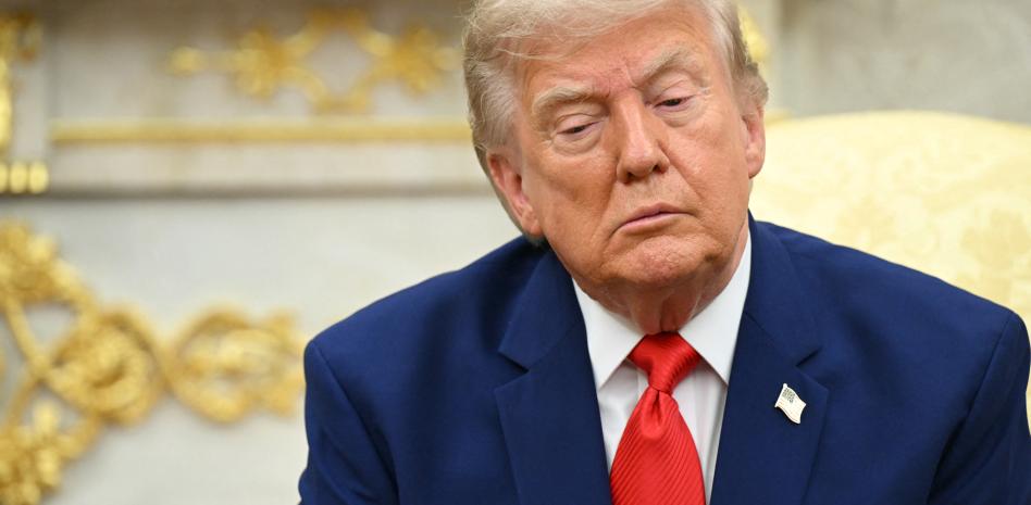 Trump asegura que Estados Unidos atacará "muy pronto" a un búnker nuclear iraní