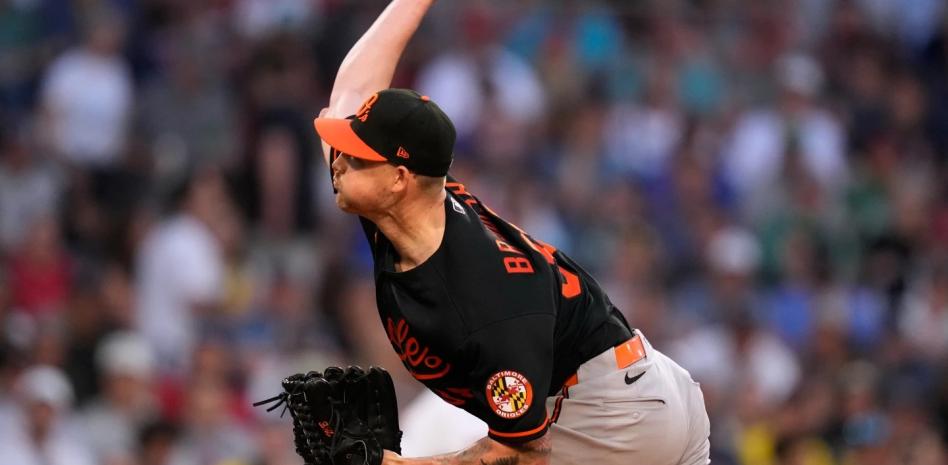 Los Orioles detienen la racha de 15 victorias consecutivas de los Medias Rojas
