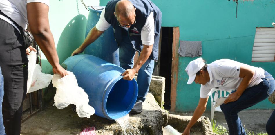 El dengue llega más agresivo y país registra primera muerte