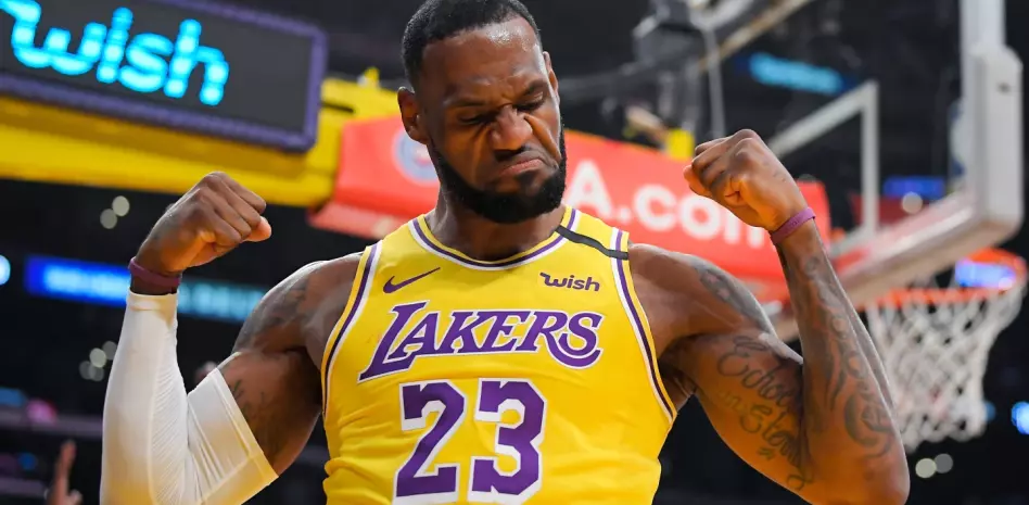 LeBron James se va a los Sixers de Filadelfia y dice que será su última decisión