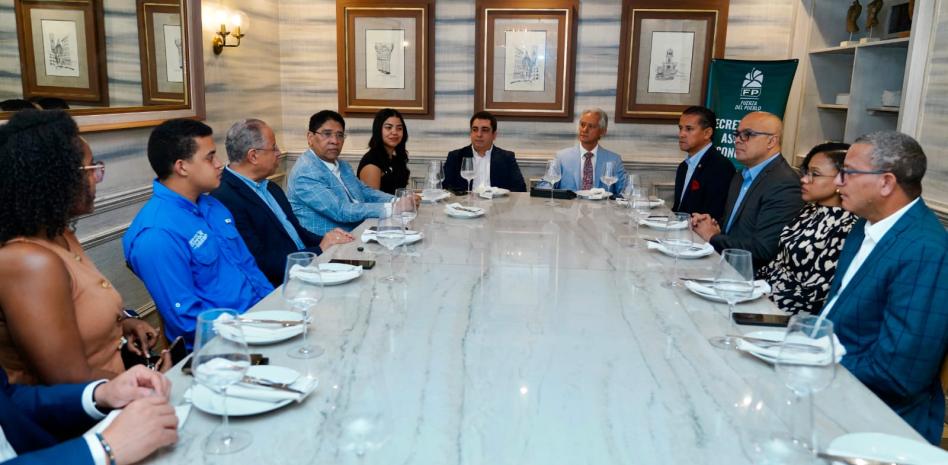 Fuerza del Pueblo afirma inflación, menor liquidez y aumento de la deuda