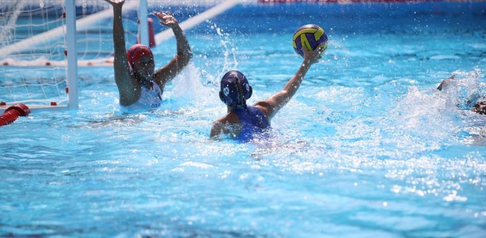 Colombia avanza a semifinales, vence 20-10 a Guatemala en polo acuático femenino