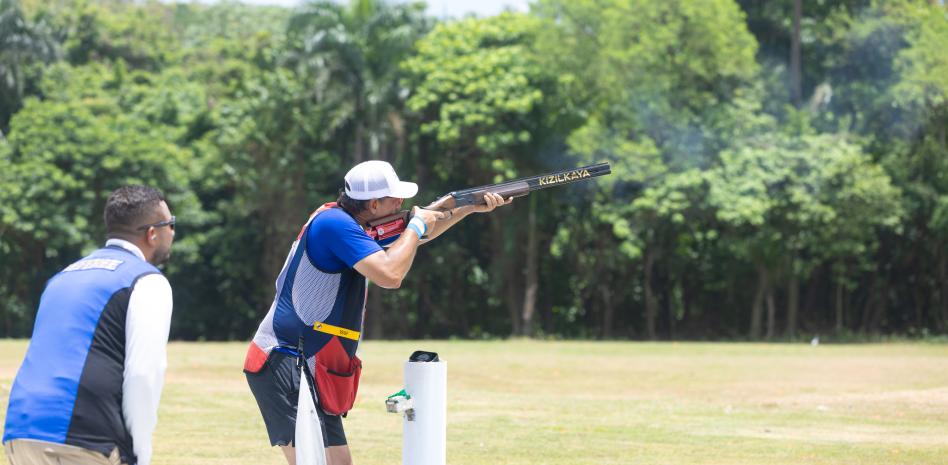 Guatemala domina la clasificación masculina del skeet tras la primera jornada
