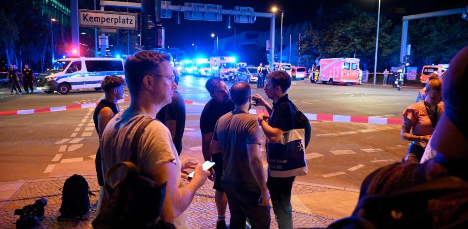 Al menos un muerto y 15 heridos en atropello múltiple en Berlín durante el Día del Orgullo