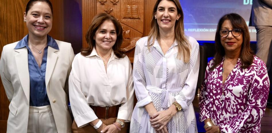 Unibe y Finjus realizan panel sobre Código de Protección Integral de la Niñez y la Adolescencia