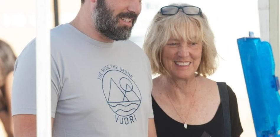 Revelan la causa de muerte de la madre de los actores Ben y Casey Affleck