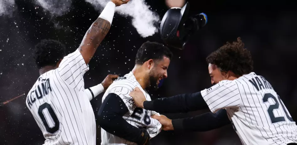 Quero deja tendidos a los Yankees con sencillo en la 12da., Medias Blancas triunfan