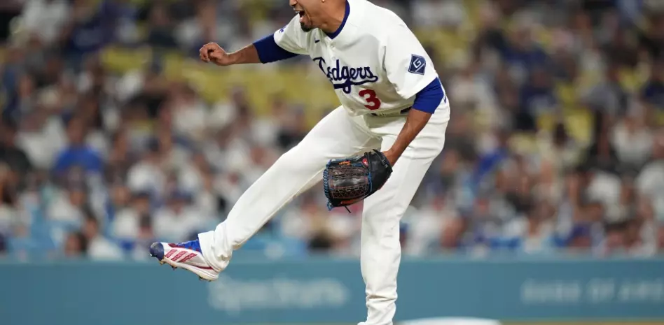 Dodgers se imponen por 4-2 a los Marineros, Lauer tolera un hit en seis entradas