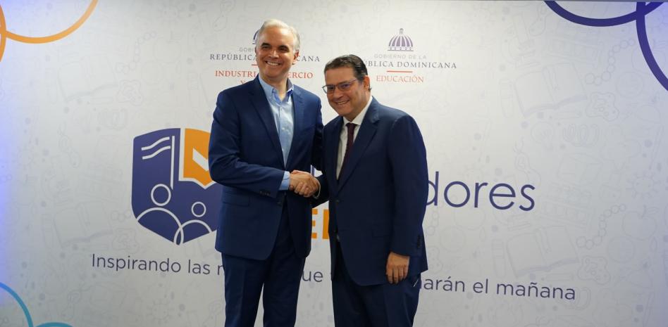 Gobierno lanza “Embajadores STEM” para impulsar el talento que demandará la economía del futuro