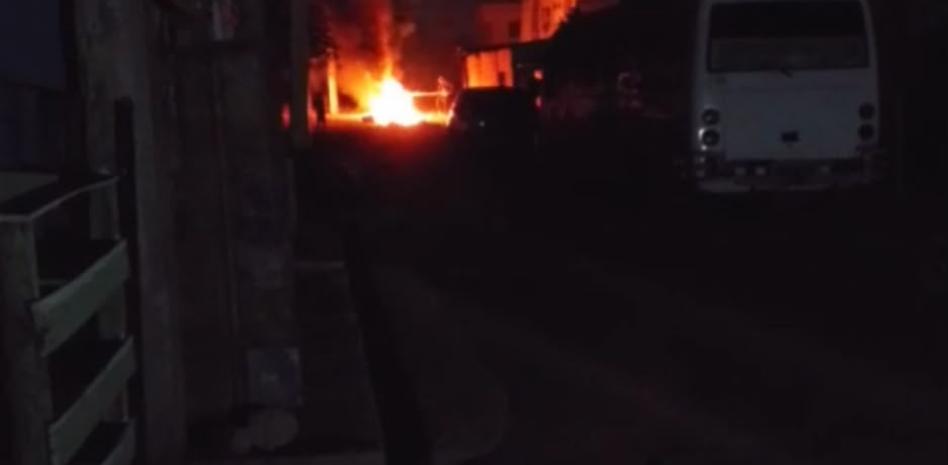 Comunitarios denuncian tener más de una semana sin electricidad en Campana, Villa Faro