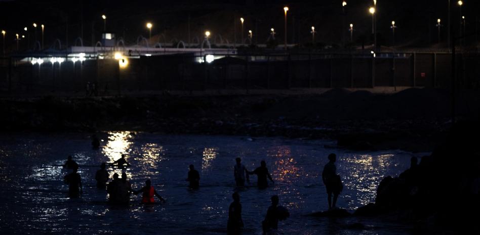 Francia multiplicará por cinco los policías en la frontera con España tras crisis migratoria