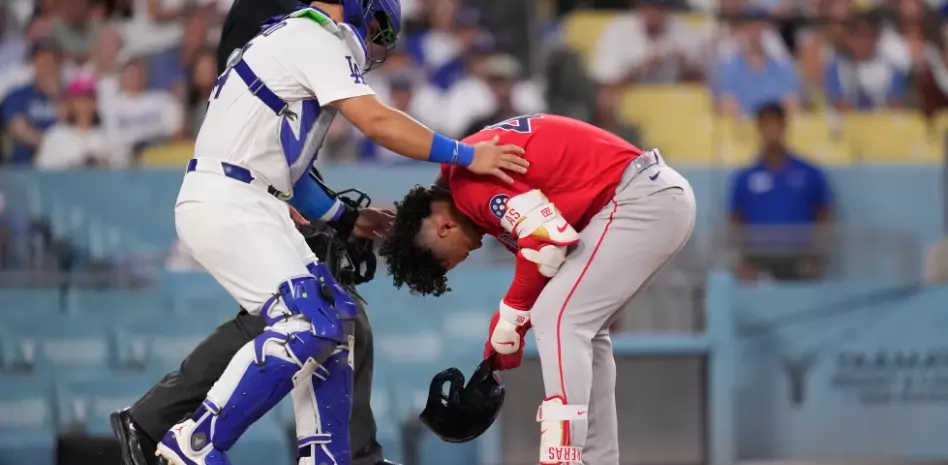 Medias Rojas doblegan 9-4 a Dodgers, Rafaela pega jonrón de dos carreras en la 7ma.
