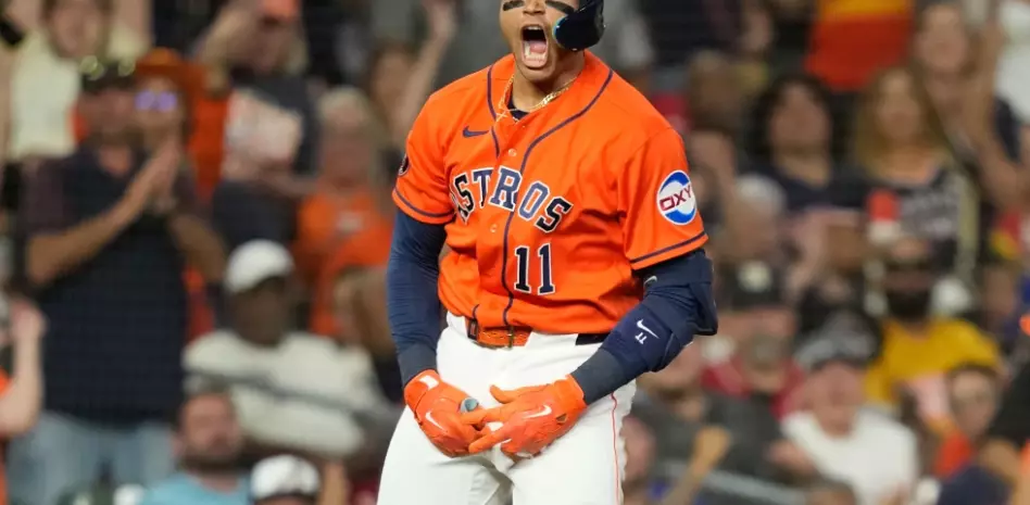 Díaz y Peña lideran una paliza 11-2 a Rangers, Astros toman la cima del Oeste