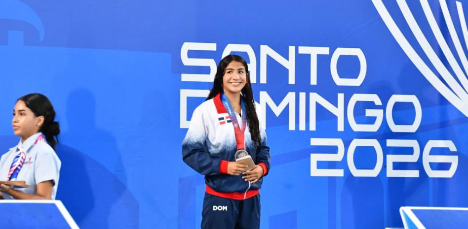Jianna Amores, 15 añitos y dos medallas en honor a su abuelo santiaguero