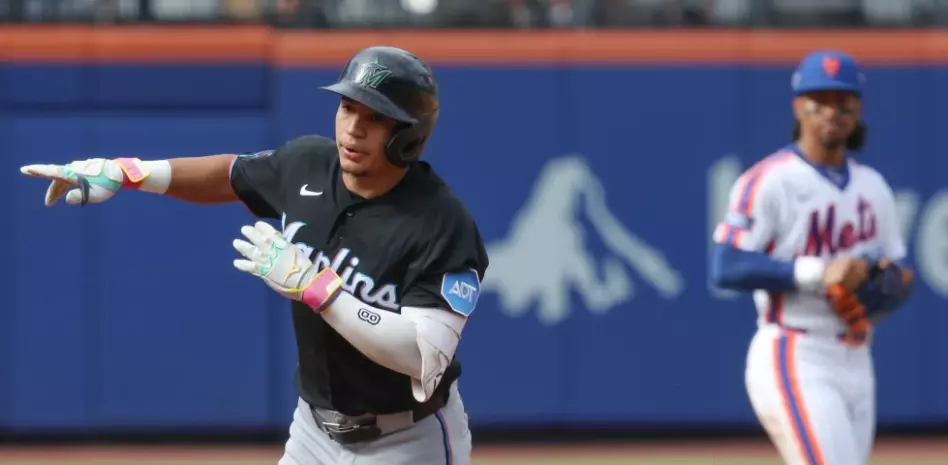 Sanoja y Conine batean jonrones mientras Marlins se imponen a los Mets