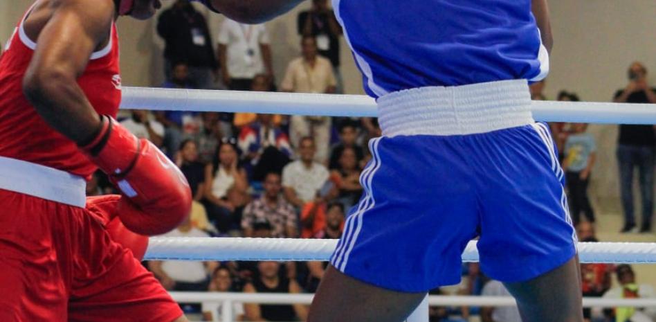 Cuba mantiene invicto en boxeo; Almánzar y Medina, de RD, avanzan