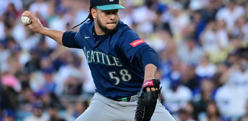 Luis Castillo va a Medias Blancas en un canje que envuelve a Seranthony