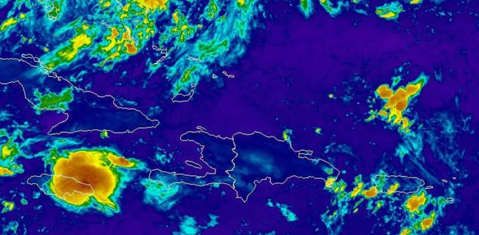Domingo con calor sofocan y aguaceros en varias provincias por vaguada