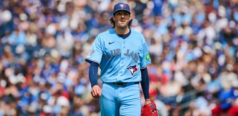Los Cachorros adquieren a Kevin Gausman desde los Azulejos de Toronto