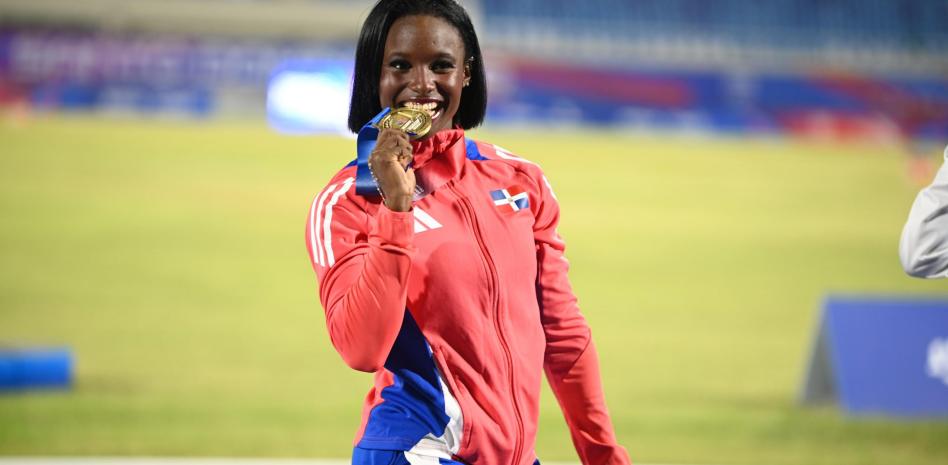 Liranyi Alonso vuela hacia el oro con récord en los 100 metros en Santo Domingo 2026