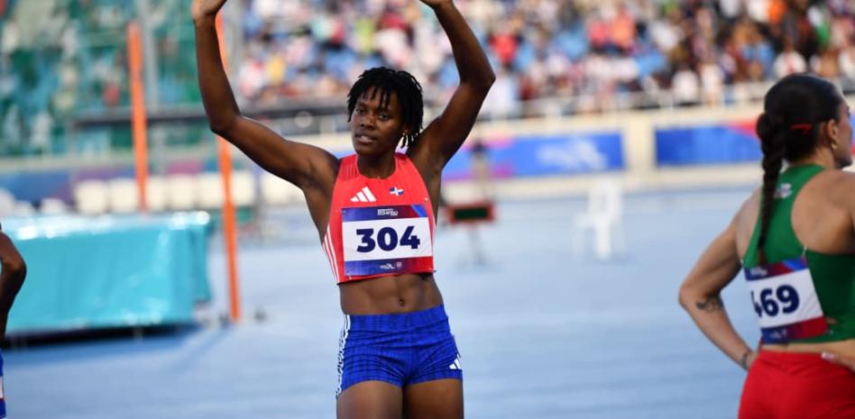 Marileida Paulino avanza fácil a la final de los 400 metros planos
