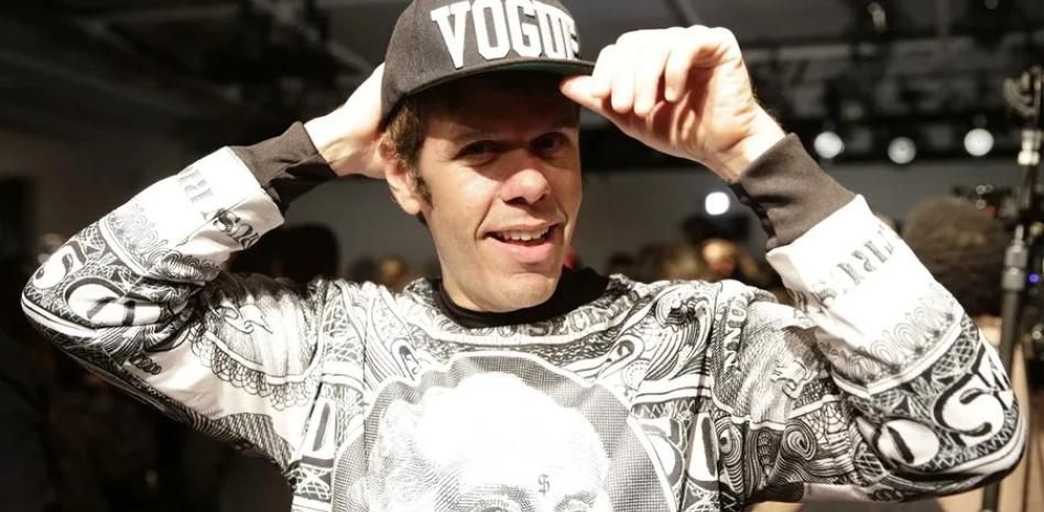 La madre de Perez Hilton pide la custodia temporal de los hijos del bloguero