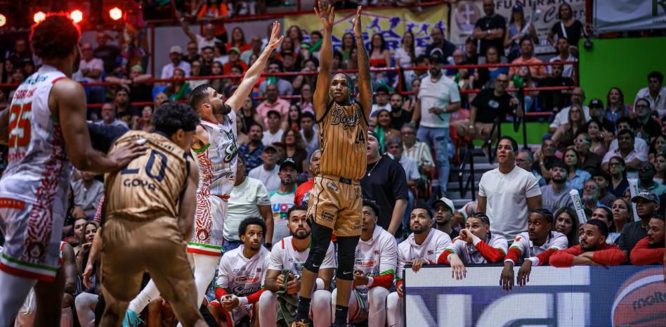 Vaqueros, liderados por Jassel Pérez, toman control 2-0 de la final del BSN boricua