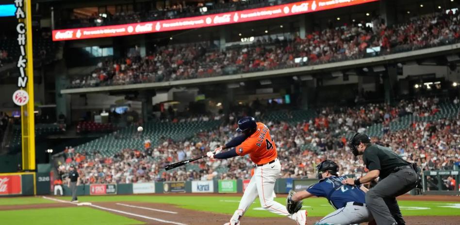 Walker y Yordan dan H4 para conducir Mariners a superar Marineros