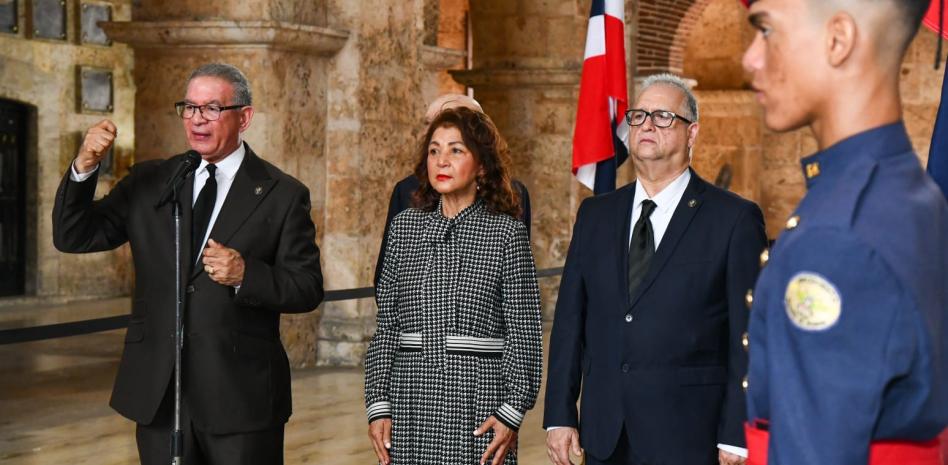 Llaman a esclarecer salida de cubanos de RD en conmemoración de los 163 años de la Restauración