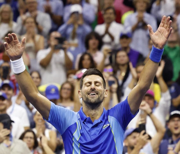 Novak Djokovic reacciona tras ganar la final individual masculina del US Open el 10 de septiembre de 2023