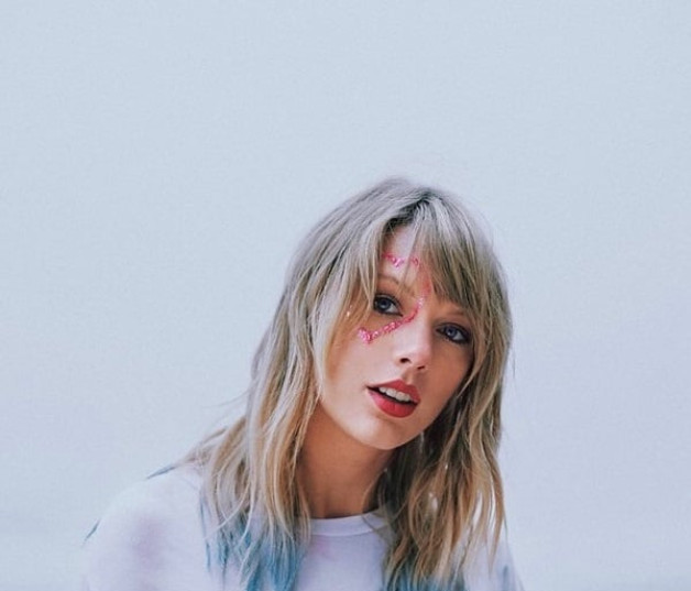 Fotografía de la cantante estadounidense Taylor Swift. Crédito Instagram