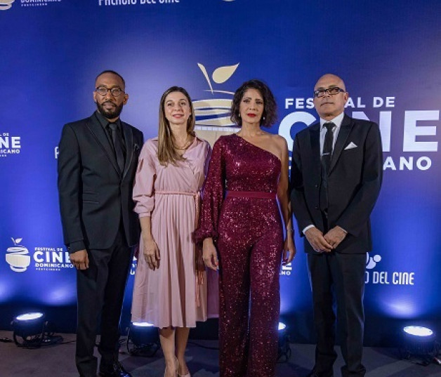 Johnnié Mercedes, Marianna Vargas Gurilieva, Lumy Lizardo y Armando Guareño.