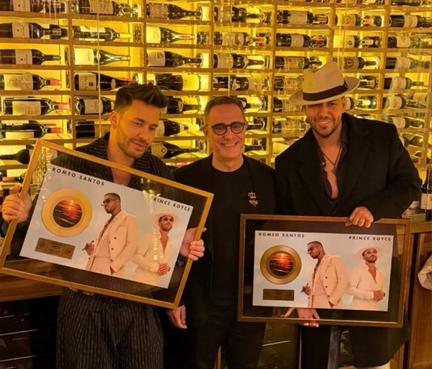 Romeo y Royce recibieron Disco de oro en España.