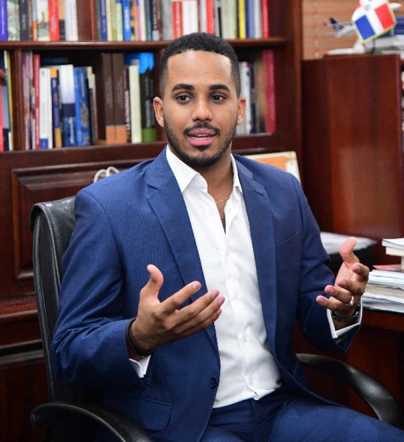 Rafael Féliz García, ministro de la Juventud.