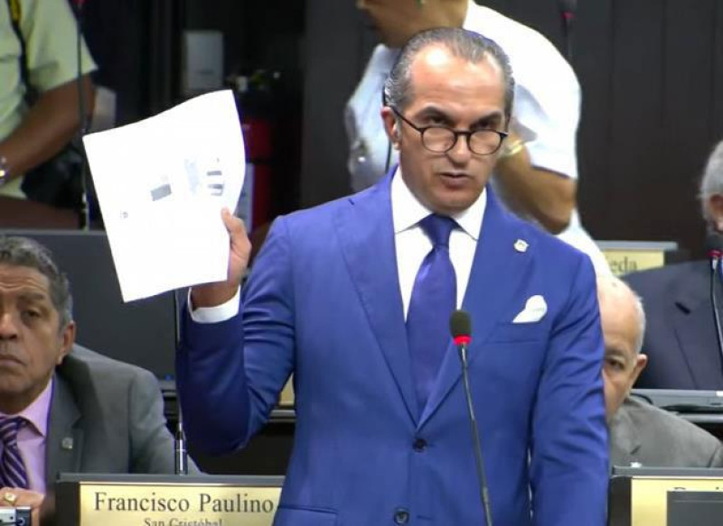 El diputado perremeísta Sergio Moya ha sido implicado por el Ministerio Público en el caso de corrupción develado por la “Operación Calamar”.