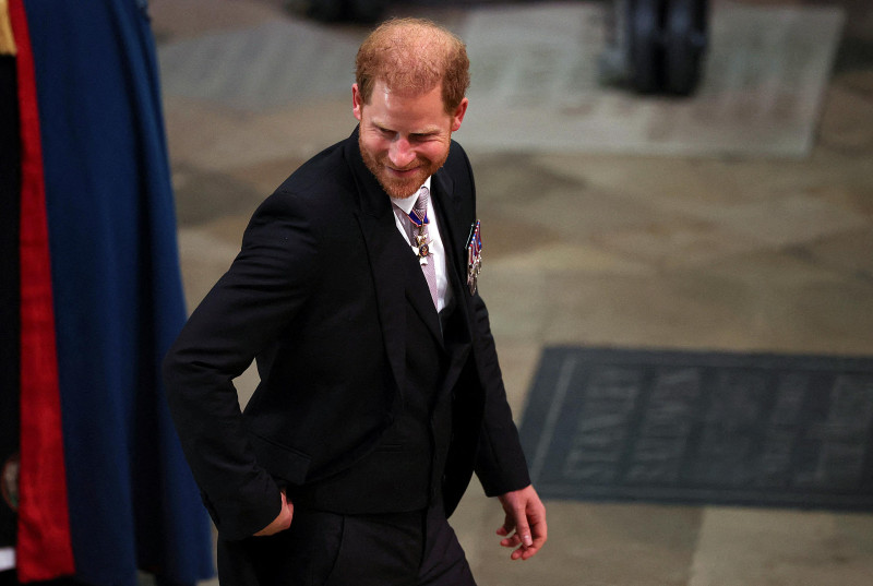 El príncipe Harry de Gran Bretaña, duque de Sussex, llega a la Abadía de Westminster en el centro de Londres.