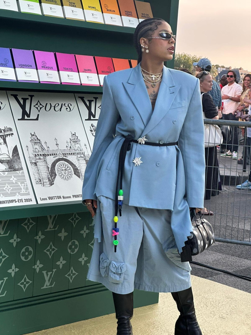 Rosalía se convierte en la musa del desfile del nuevo Louis Vuitton