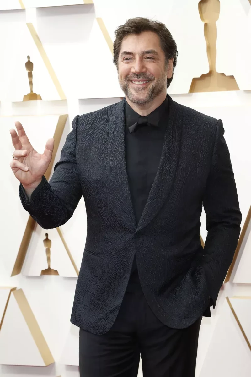El actor español Javier Bardem desfila en la 94.ª edición de los Premios Óscar el 28 de marzo del 2022.