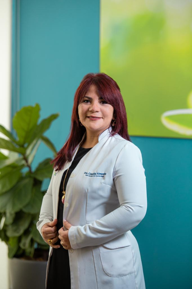 Claudia Almonte, cardióloga del Centro Médico de Diabetes, Obesidad y Especialidades (Cemdoe).