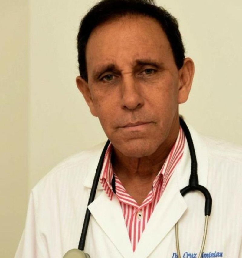El doctor Antonio Cruz Jiminián.