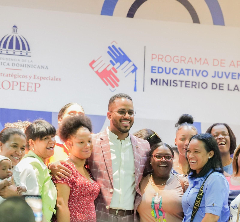 Ministerio de la Juventud anuncia "Primer Congreso Nacional de Ética y Juventud" en el anuncio del "Primer Congreso Nacional de Ética y Juventud".