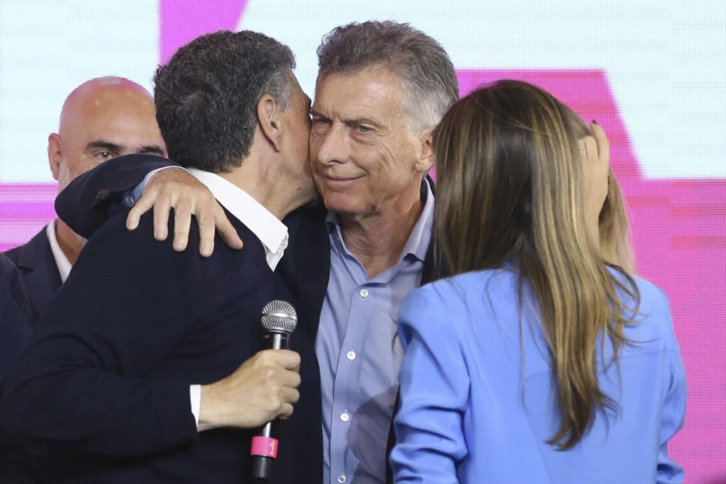 Mauricio Macri anunció su candidatura a la vicepresidencia del Boca Juniors.