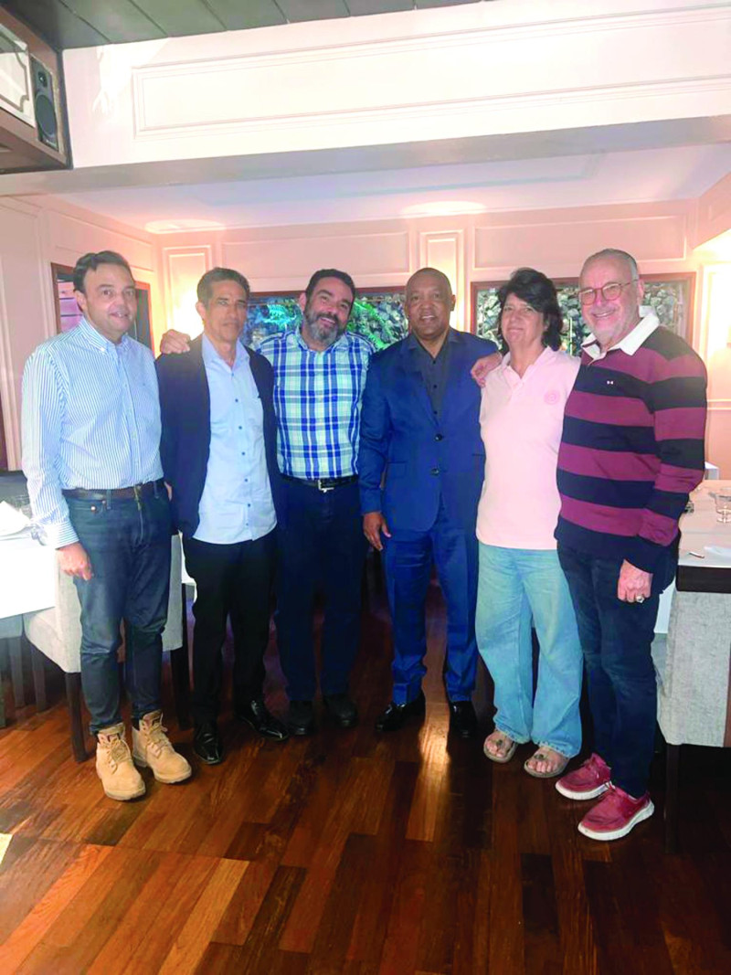 Los renunciantes del Comité Ejecutivo del COD. De izquierda a derecha, José Manuel Ramos, Jorge Blas Díaz, Francis Soto, Juan Núñez, Irina Pérez y Radhamés Tavárez.