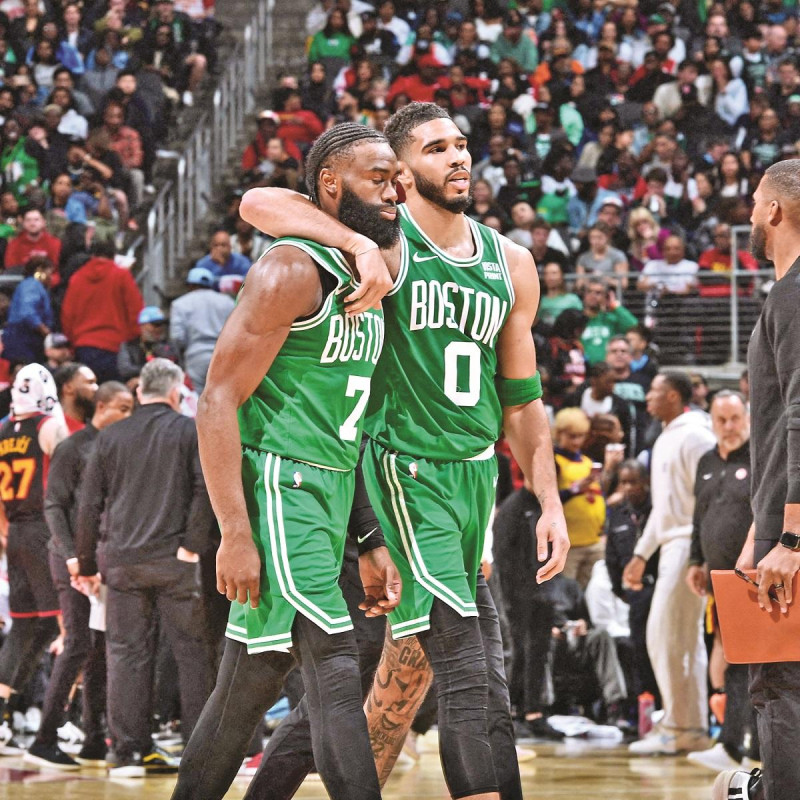 Jaylen Brown y Jason Tatum son las máximas estrellas de los Celtics de Boston.