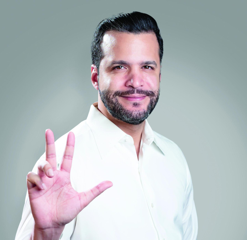 Rafael Paz es candidato a diputado por la Fuerza del Pueblo.