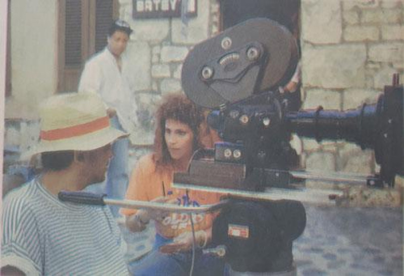 El productor sostiene que la gente disfruta de sus trabajos por el lenguaje coloquial utilizado y llama a los teatreros a seguir su ejemplo