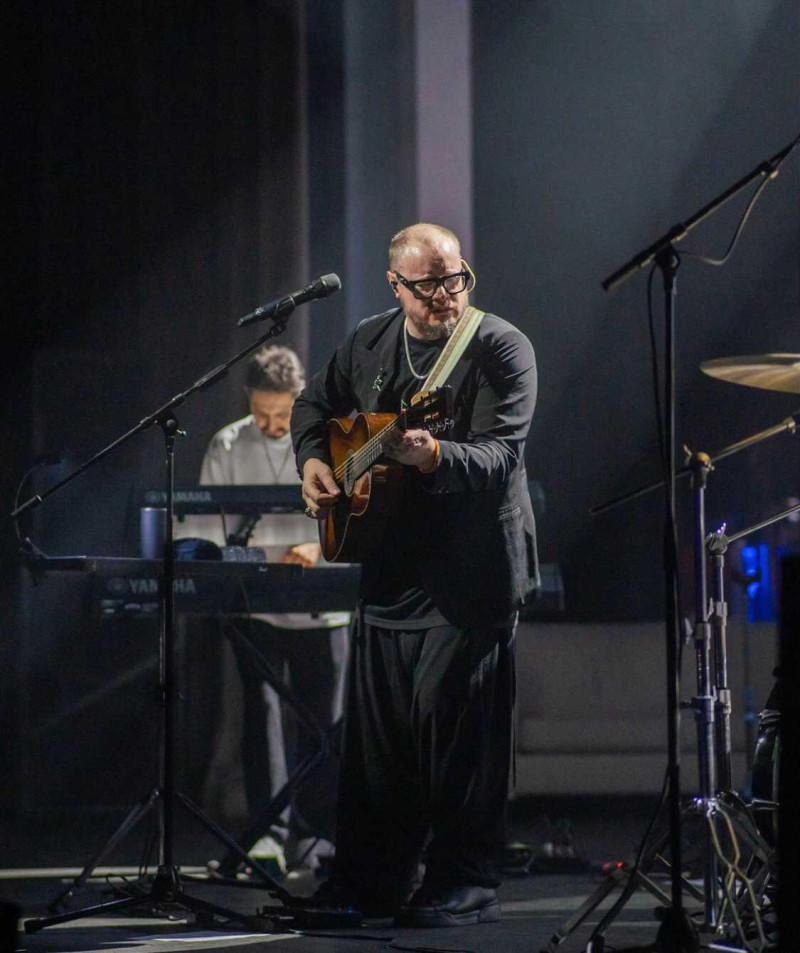 Leonel García se presentó por primera vez con su gira "Pausa".